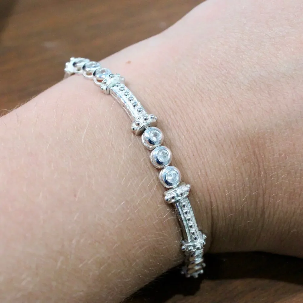 Vintage Women's Sterling Silver 925 & Cubic Zirconia CZ Tennis Bracelet - Picture 7 of 10